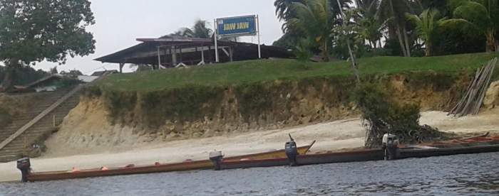 Field trip to the village of Pikin Slee during the project Sustainable living in a changing climate